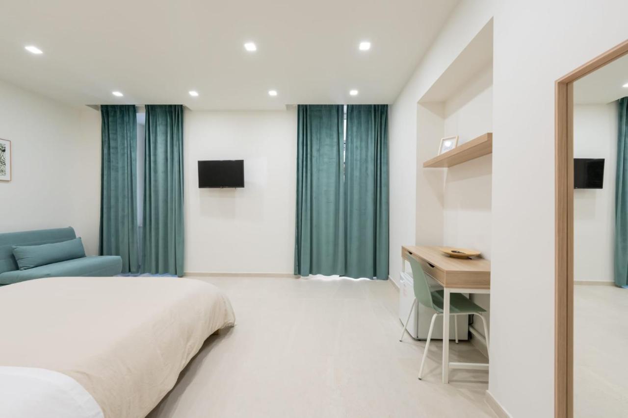 Napoli Maison Suite מראה חיצוני תמונה