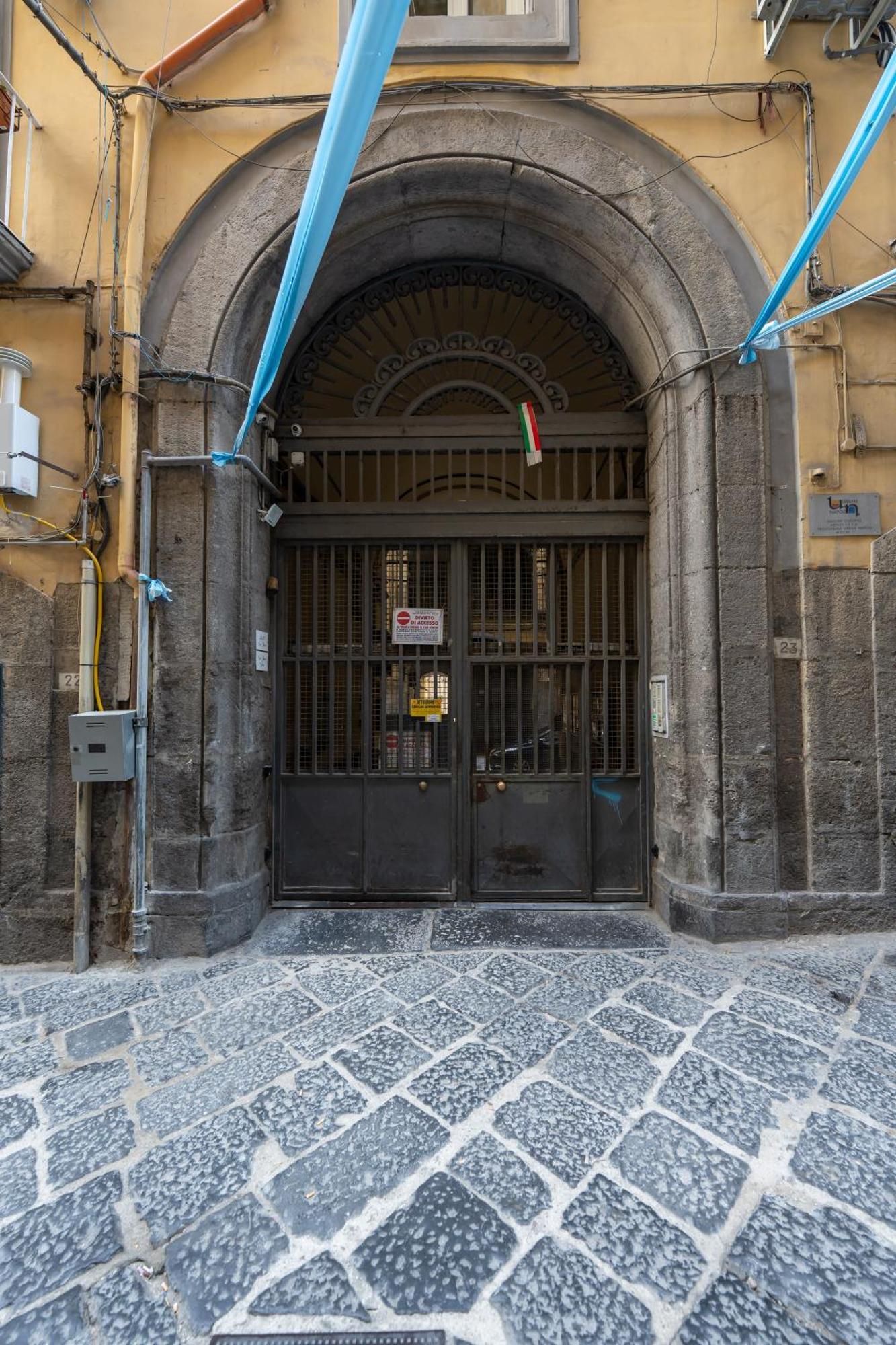 Napoli Maison Suite מראה חיצוני תמונה